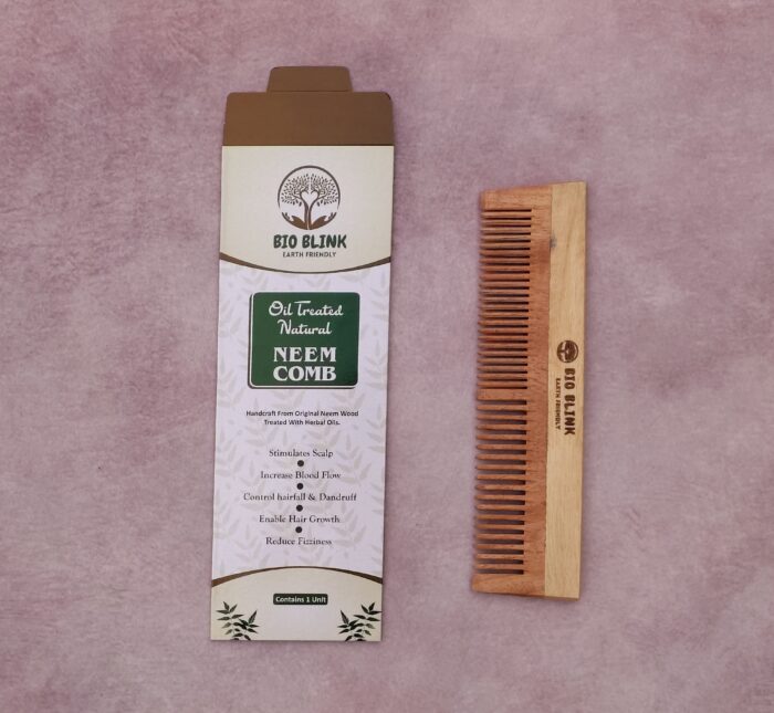 Bio Blink Oil Treated Kacchi Neem Comb, Treated with Neem Oil, Bhringraj & 16+ Herbs, Hair Growth, Anti Hairfall, Dandruff Control |Frizz Control,Hair Straightening Comb For All Hair Types Men, Women (Dual Tooth)